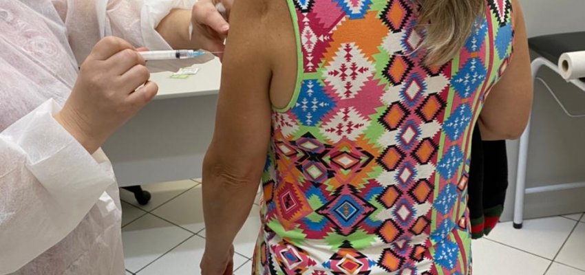 Chapecó vacinou 3,3 mil no sábado e tem segunda dose de hoje até quarta-feira