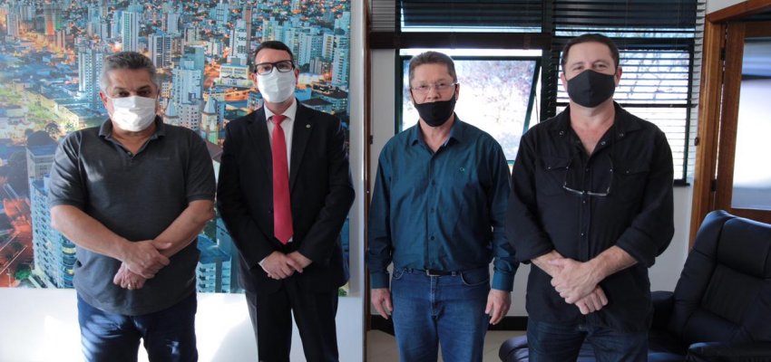 Prefeito recebe o Superintendente do Trabalho de SC