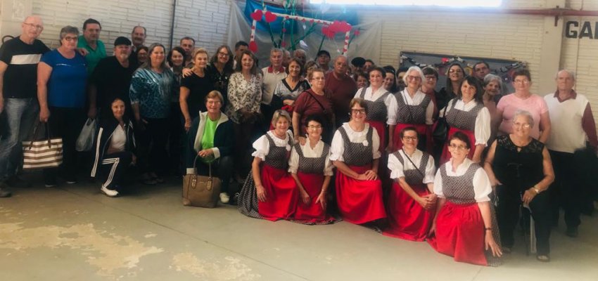 Cidade do Idoso recebe visita