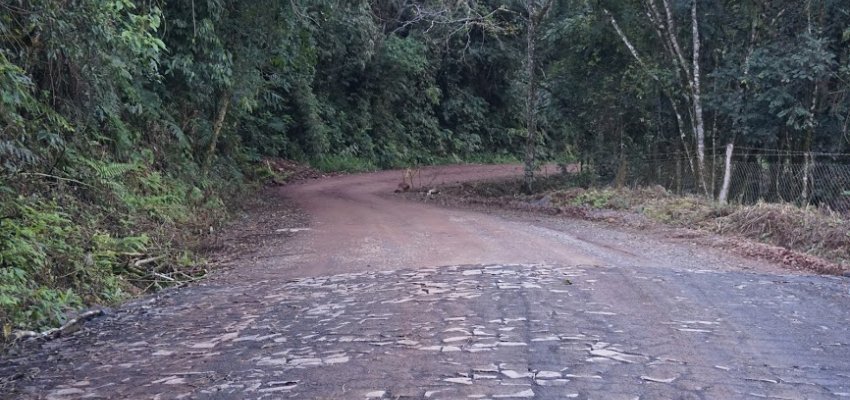 Acesso até a Trilha do Pitoco será fechado para pavimentação