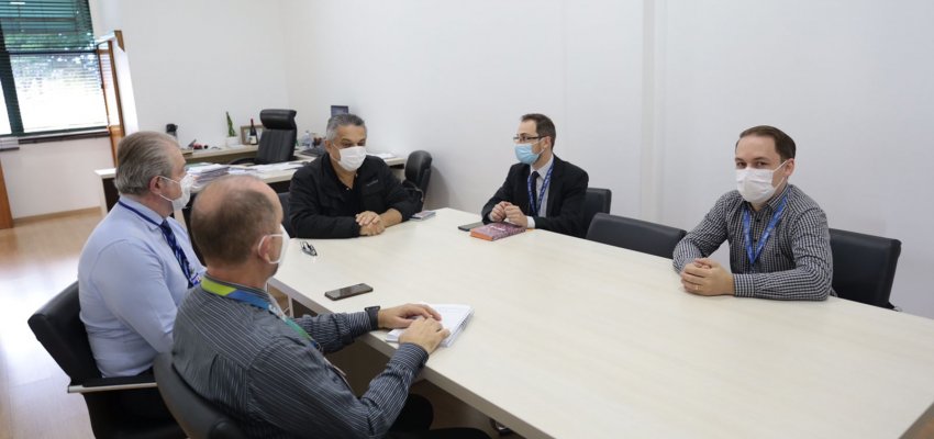 Reunião trata sobre projeto do Parque do Eldorado