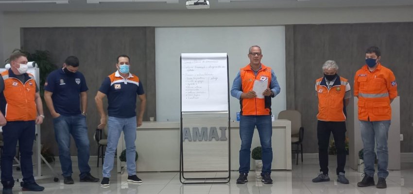 Defesa Civil de Chapecó participa de curso de gestão de riscos e desastres