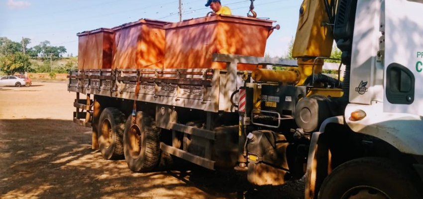 Chapec&oacute; coloca cont&ecirc;ineres para coleta de res&iacute;duos recicl&aacute;veis no meio rural