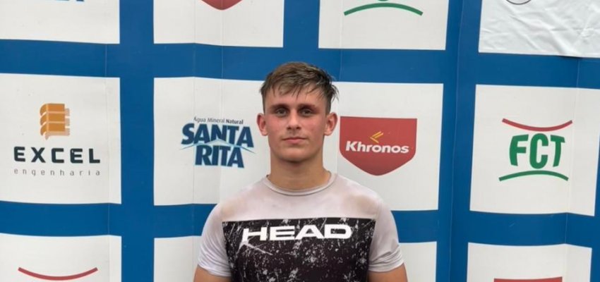 Tenista de Chapec&oacute; lidera ranking estadual