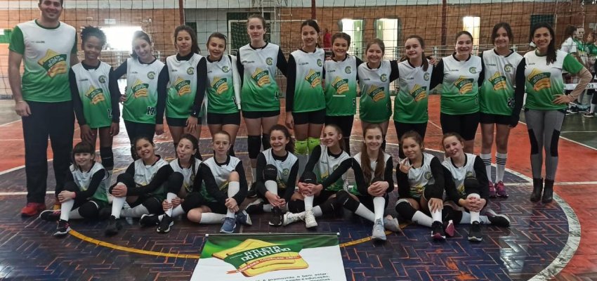 V&ocirc;lei feminino Sub-13 do PAF disputa festival da Liga Oeste