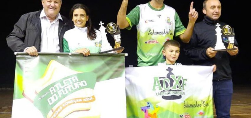 Chapec&oacute; &eacute; vice-campe&atilde; em etapa do Circuito Regional de Xadrez