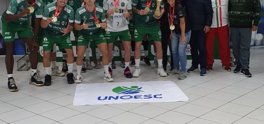 V&ocirc;lei de Chapec&oacute; &eacute; campe&atilde;o universit&aacute;rio de SC