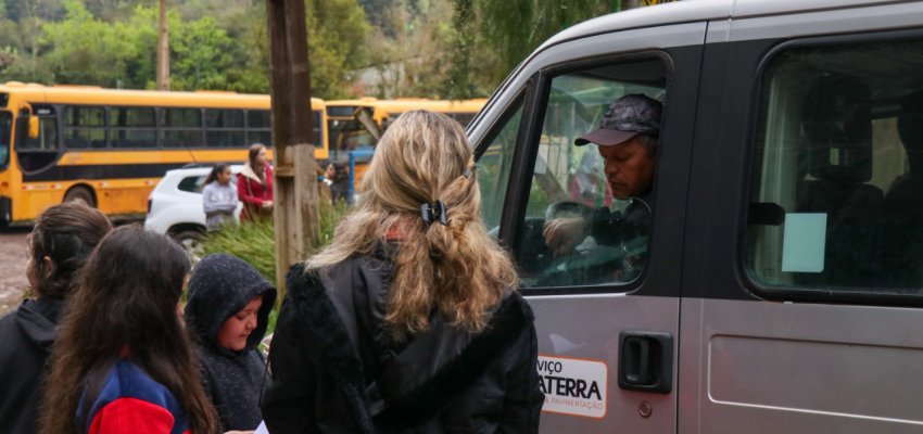 Escola municipais realizam a&ccedil;&atilde;o de conscientiza&ccedil;&atilde;o a viol&ecirc;ncia contra a mulher