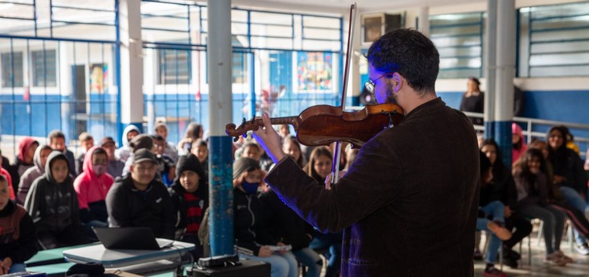 Dia do estudante &eacute; comemorado na Rede Municipal de Ensino