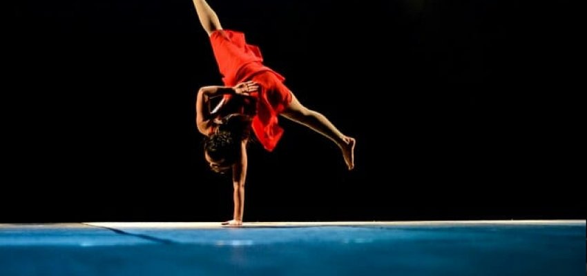 Festival Dan&ccedil;a Chapec&oacute; - Edi&ccedil;&atilde;o Especial inicia nesta ter&ccedil;a-feira