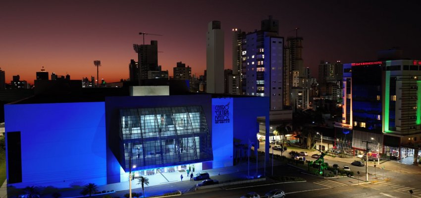 Funda&ccedil;&atilde;o Cultural de Chapec&oacute; retorna ao Centro de Cultura e Eventos Pl&iacute;nio Arlindo de Nes