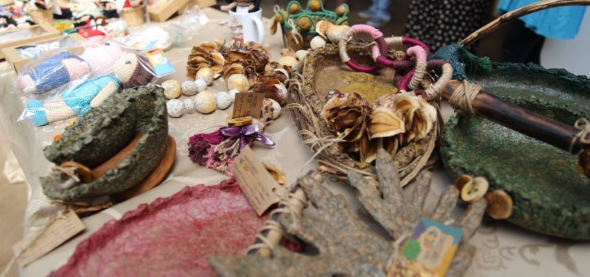 Funda&ccedil;&atilde;o Cultural promove Feira de Artesanato no Cal&ccedil;ad&atilde;o