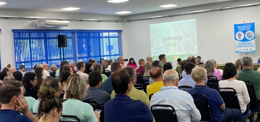 Diretoria de Tributos faz curso sobre novo sistema da nota fiscal eletr&ocirc;nica