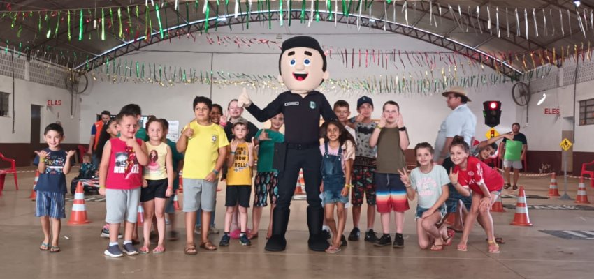 Fam&iacute;lias chapecoenses participam de programa&ccedil;&atilde;o especial no domingo