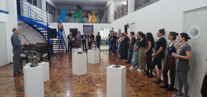 Exposi&ccedil;&atilde;o Itinerante Paulo de Siqueira inicia na Escola de Artes