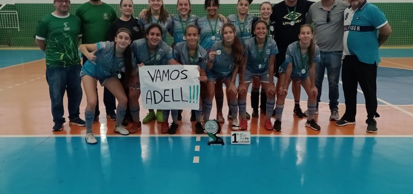 Lourdes Lago fica com o t&iacute;tulo do Futsal feminino dos JESC