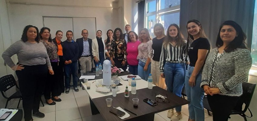 Servi&ccedil;o para atendimento de Autistas &eacute; debatido em Chapec&oacute;