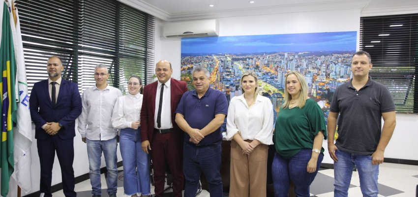 Comitiva de Pernambuco conhece pol&iacute;ticas de habita&ccedil;&atilde;o e regulariza&ccedil;&atilde;o fundi&aacute;ria