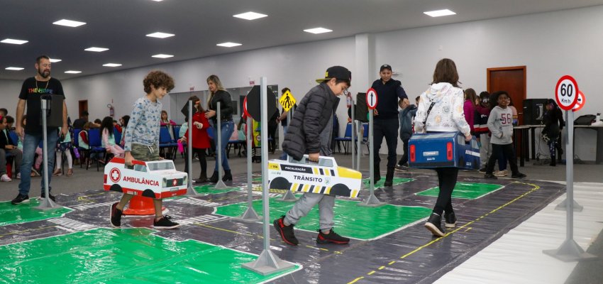 Educa&ccedil;&atilde;o e Seguran&ccedil;a P&uacute;blica promovem a&ccedil;&otilde;es educativas para o tr&acirc;nsito