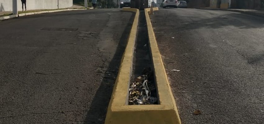 Prefeitura realiza melhorias na rua John Kennedy