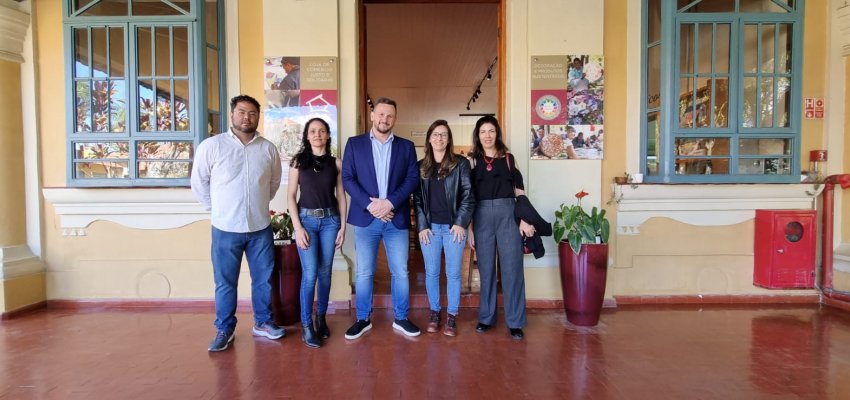 Equipe de Saúde de Chapecó visita serviço referência em saúde mental