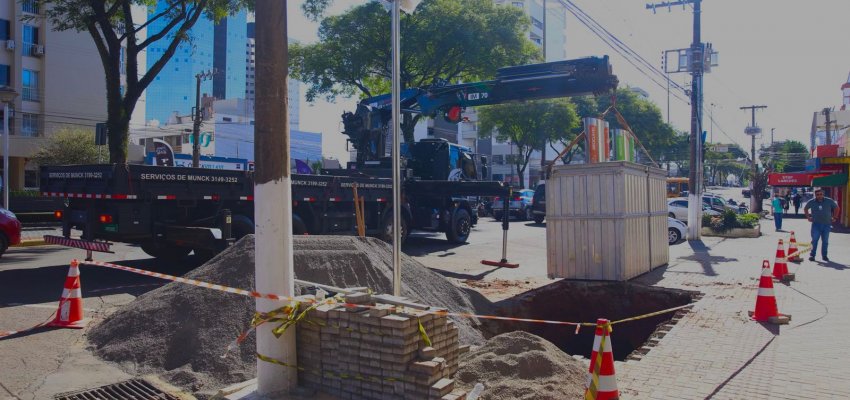 Chapec&oacute; inicia a instala&ccedil;&atilde;o de 30 novas lixeiras subterr&acirc;neas