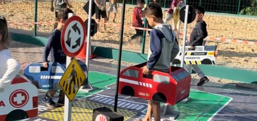 Equipamentos para educa&ccedil;&atilde;o no tr&acirc;nsito