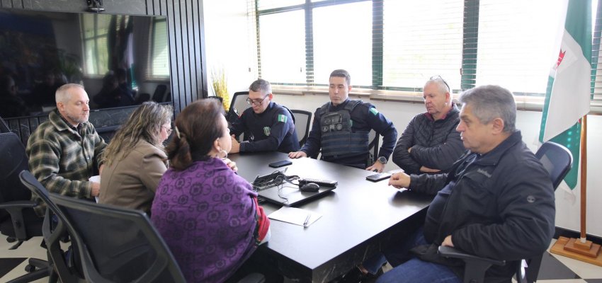 Chapec&oacute; inicia treinamento nas escolas municipais e amplia medidas de seguran&ccedil;a