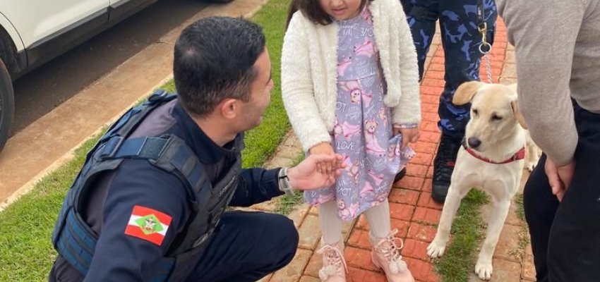 Guarda Municipal atende pedido especial de estudante em seu anivers&aacute;rio