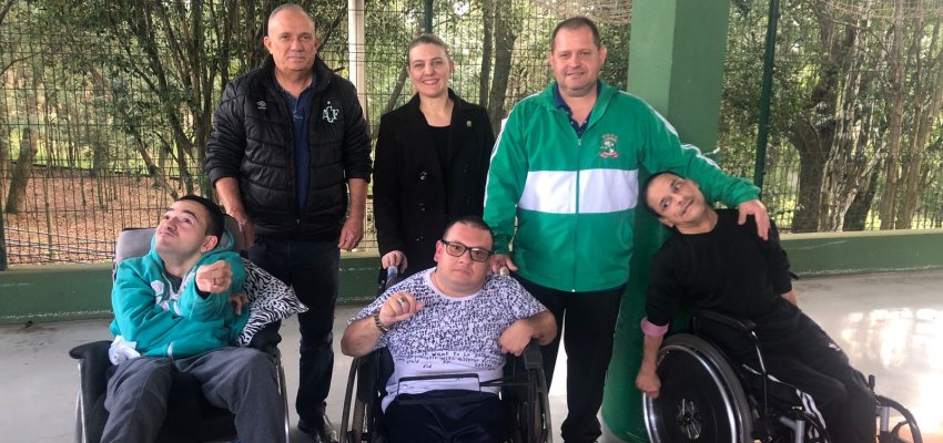 Funda&ccedil;&atilde;o de Esporte participa de Mostra de Bocha Paral&iacute;mpica na APAE