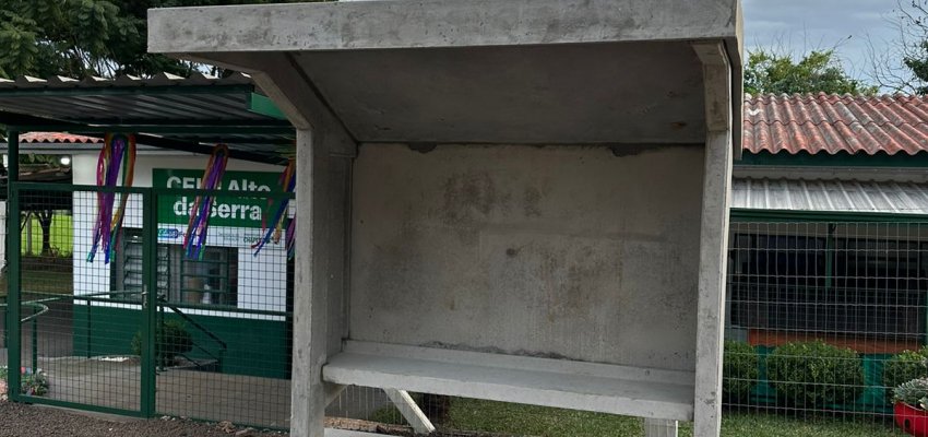 Prefeitura investe em melhorias nos pontos de &ocirc;nibus