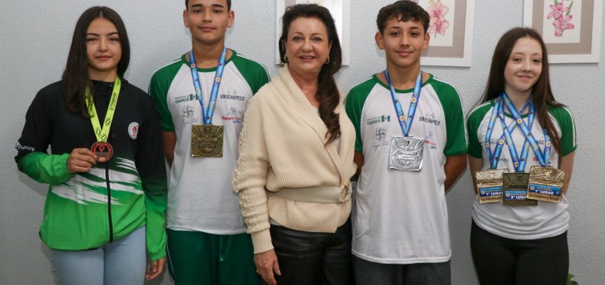 Estudantes da Rede Municipal conquistam medalhas nas artes marciais