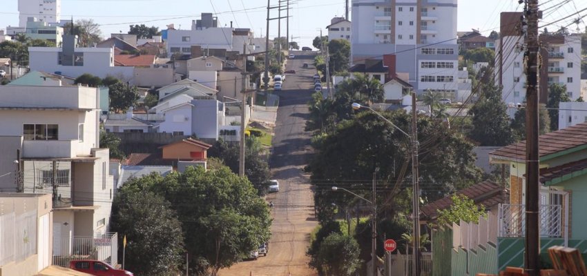 Rua Israel é uma das vias pavimentadas na Operação Tapete Preto