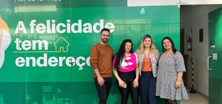 Diretoria de Regulariza&ccedil;&atilde;o Fundi&aacute;ria recebe visita institucional