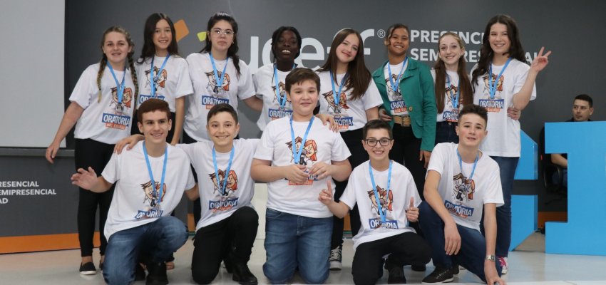 Projeto Orat&oacute;ria nas Escolas define finalistas 