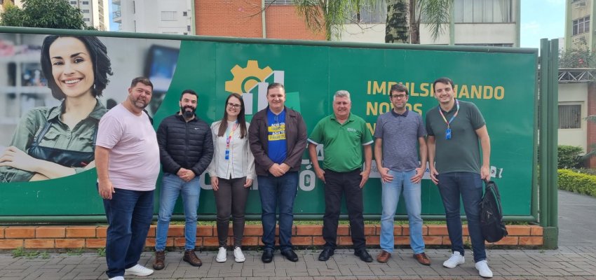 Simplifica Chapec&oacute; realiza reuni&atilde;o com o Sebrae