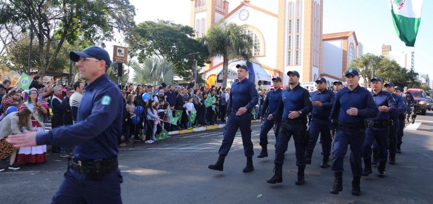 Aniversário de Chapecó terá desfile na Getúlio e ações no Ecoparque e Jardim do Lago