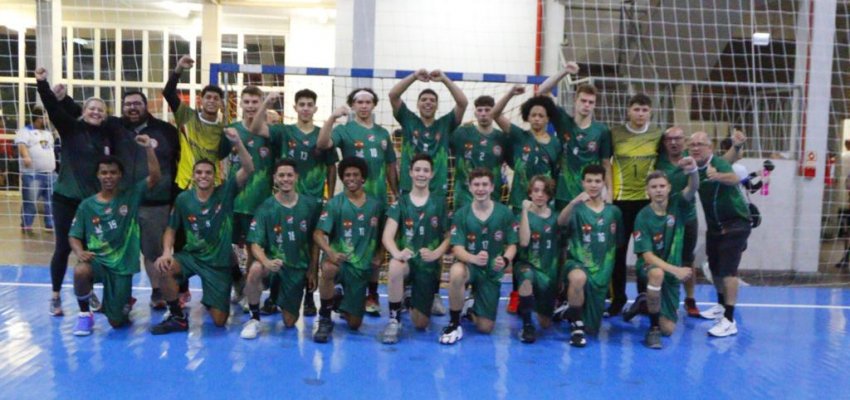 Chapecoenses s&atilde;o vice-campe&otilde;es do Brasileiro de Handebol representando Santa Catarina