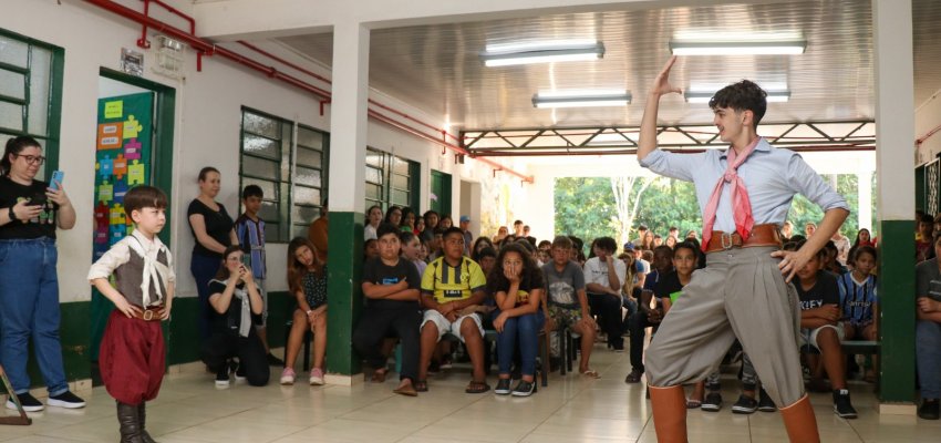 Momentos culturais em Homenagem &agrave; Cultura Ga&uacute;cha acontecem nas Escolas Municipais
