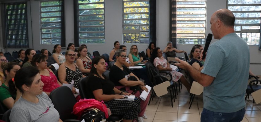 Secretaria de Educa&ccedil;&atilde;o divulga cronograma de forma&ccedil;&otilde;es pedag&oacute;gicas