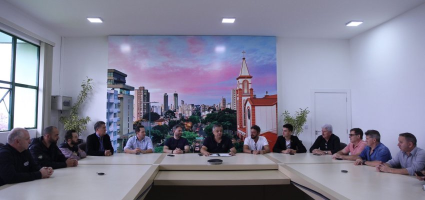 Prefeitura regulamenta atividades dos clubes de tiros em Chapecó