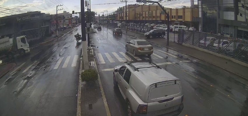 Diretoria de Segurança Pública faz alerta sobre semáforo queimado