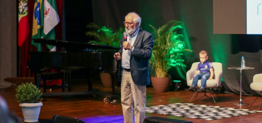 Seminário Municipal de Educação teve quatro mil participantes