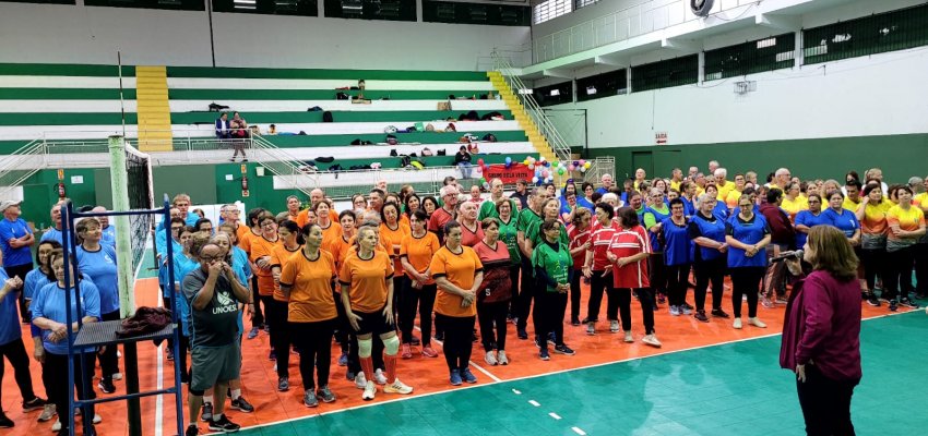 Bela Vista é campeão dos Jogos da Superidade em Chapecó