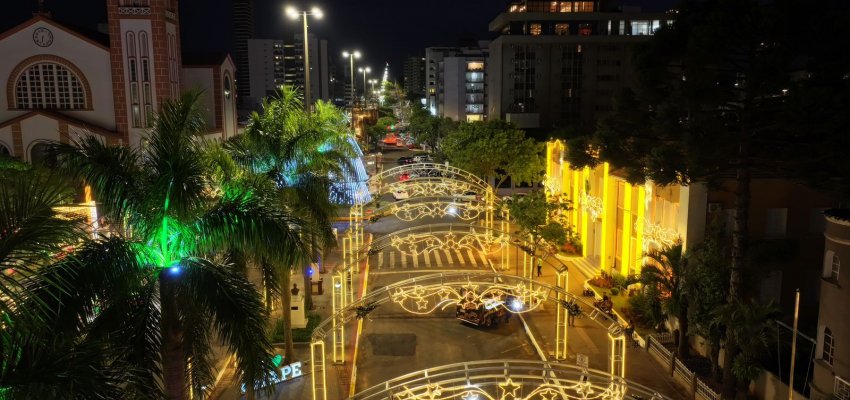 Natal terá culto ecumênico, inauguração das luzes, Papai Noel e show com Fábio de Melo