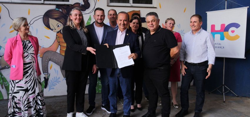 Assinado protocolo de intenções para repasse da gestão do Hospital da Criança ao Estado