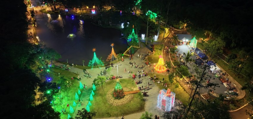 Ecoparque amplia horário para a população passear, se exercitar e conferir a decoração