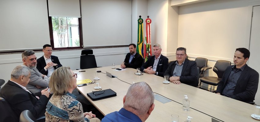 Secretário de Fazenda de Chapecó trata sobre distribuição de receitas com o Governo do Estado