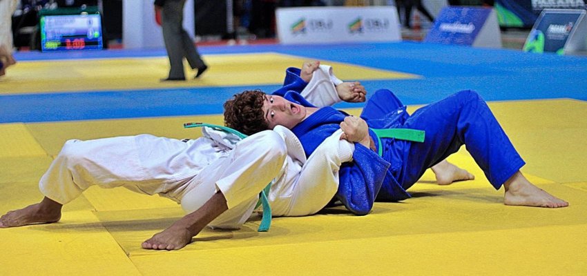 Judoca do Projeto Atleta do Futuro vai representar o Brasil no Sul-Americano escolar