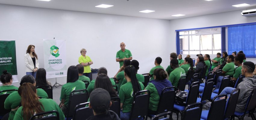 Programa Frentes de Trabalho reinicia atividades